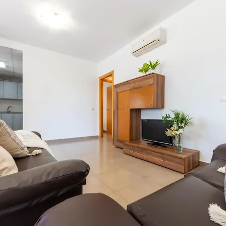 Gaviota 14 By Interhome